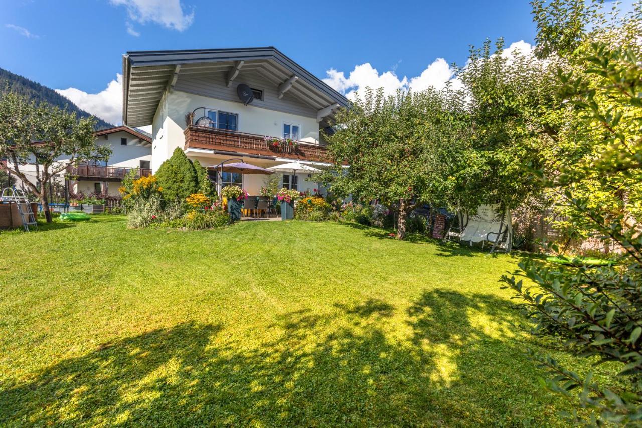 Ferienwohnung Weitblick Saalfelden Exterior photo